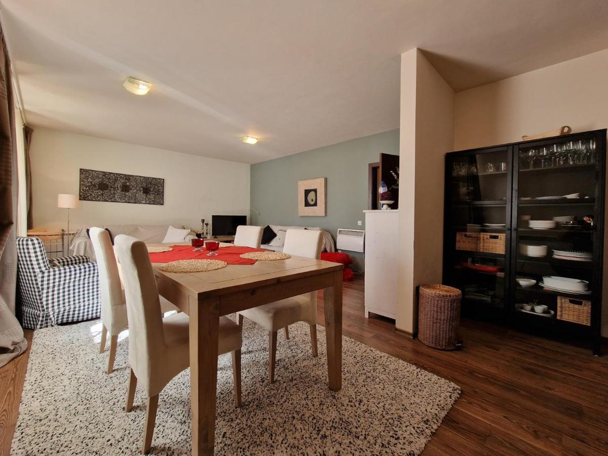 Bansko Royal Towers - 2Bd Flat With Parking By Flat Mаnager Apartman Kültér fotó