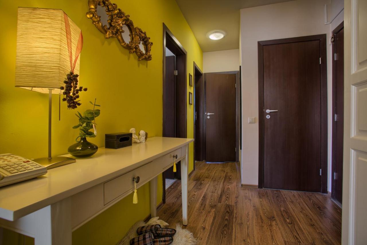 Bansko Royal Towers - 2Bd Flat With Parking By Flat Mаnager Apartman Kültér fotó